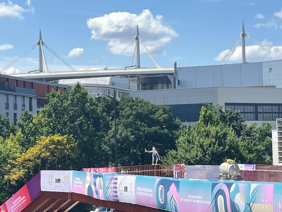 La Maison Rayofam, A 30 Min De Paris, A 5 Min Du Stade De France Saint-Denis  Buitenkant foto